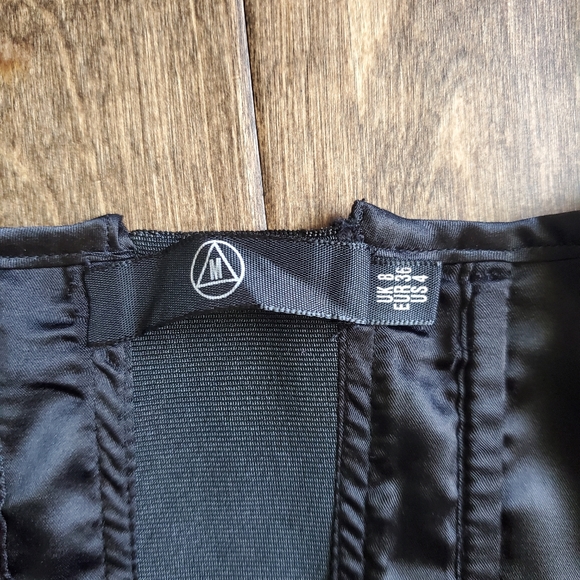 Missguided black corset - Picture 5 of 6
